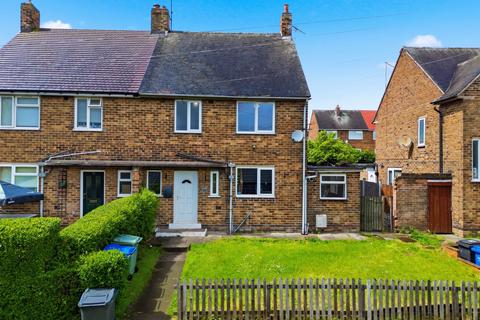 3 bed property, in Crich Road, £180,000
