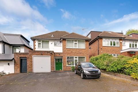 4 bed property, in Fitzalan Road, £1,500,000