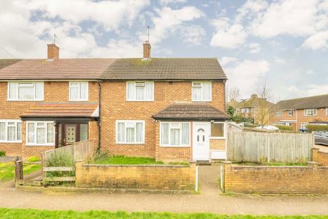 3 bed property, in Wilsmere Drive, £515,000