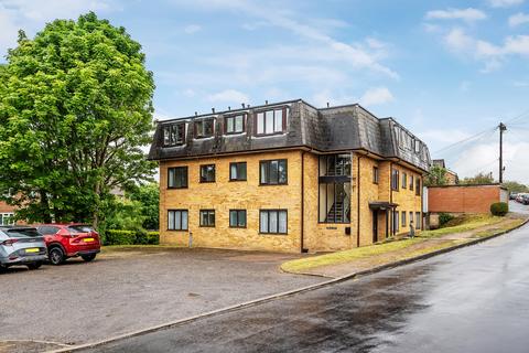 1 bed property, in Ronley Court, £210,000