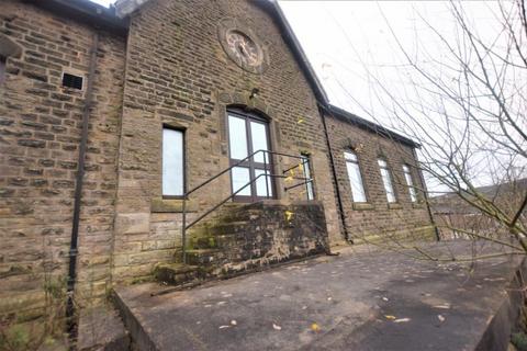 Studio, in New Horwich Road, £375,000
