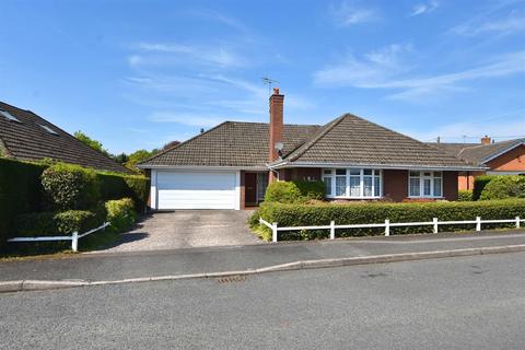 3 bed property, in Brereton Court, £550,000