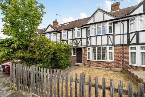 3 bed property, in Barnfield Avenue, £750,000