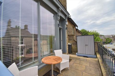 2 bed property, in Church Street, £235,000
