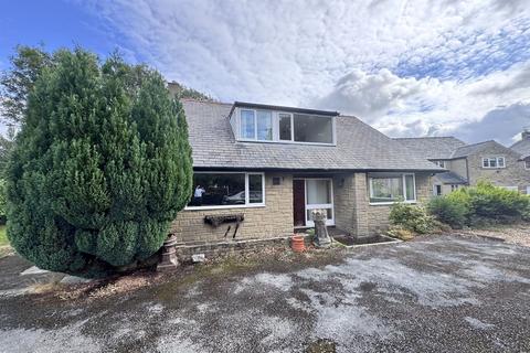 3 bed property, in Fern Bank, £425,000