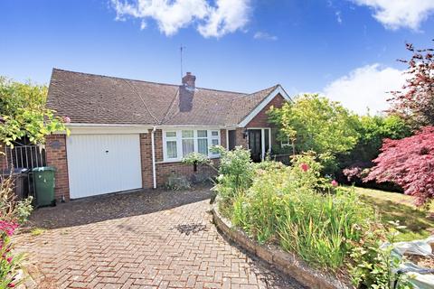3 bed property, in Malling Road, £595,000