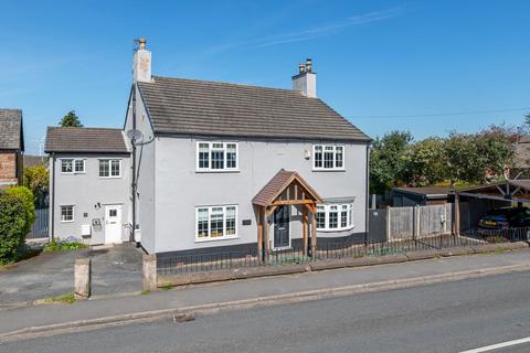 5 bed property, in Chester Road, £750,000