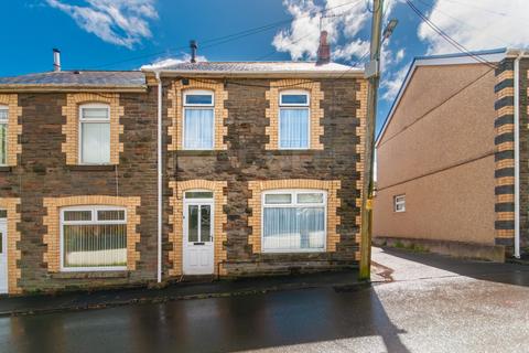 3 bed property, in Morgan Street, £139,950