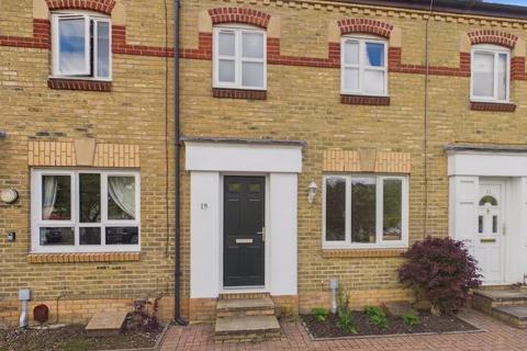 3 bed property, in Riverside View, £199,950