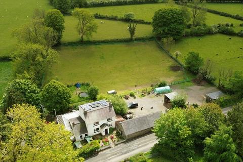 3 bed property, in Prengwyn, £450,000