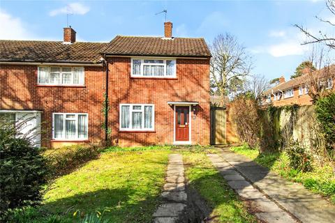 2 bed property, in Stoney Road, £375,000