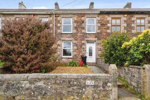 3 bed property, in Trefusis Road, £260,000