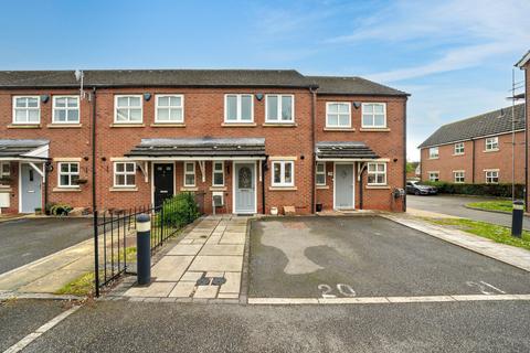 2 bed property, in Dunstanville Court, £225,000