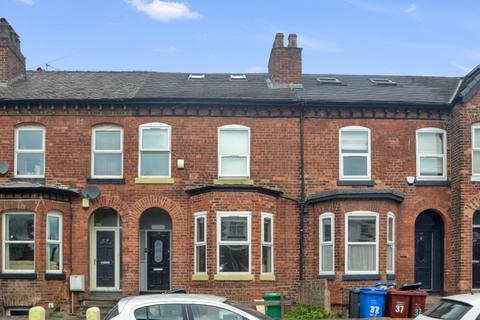 7 bed property, in Talbot, £460,000