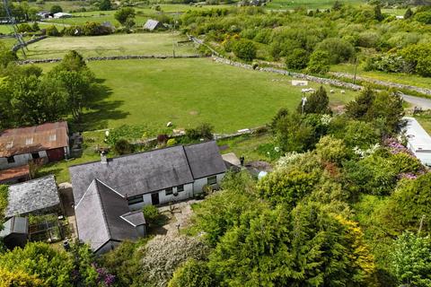 3 bed property, in Nebo, £375,000