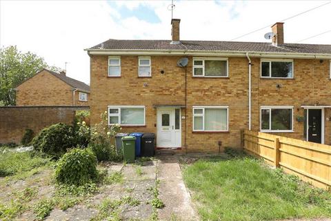 2 bed property, in Lesson Crescent, £150,000