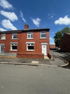 3 bed property, in Wolsey Street, £160,000