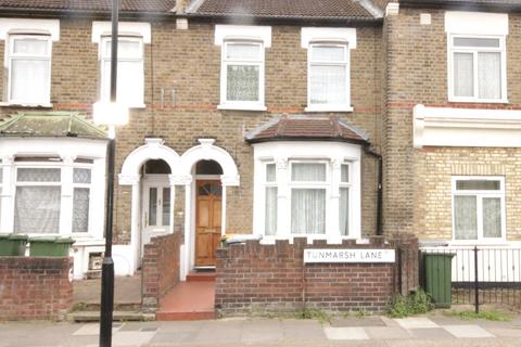 3 bed property, in Plaistow E13, £450,000