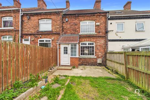 2 bed property, in Ushaw Terrace, £90,000