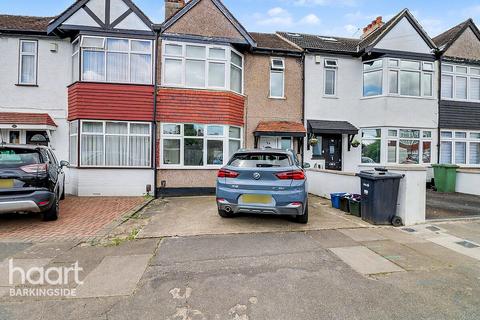 3 bed property, in Trelawney Road, £500,000