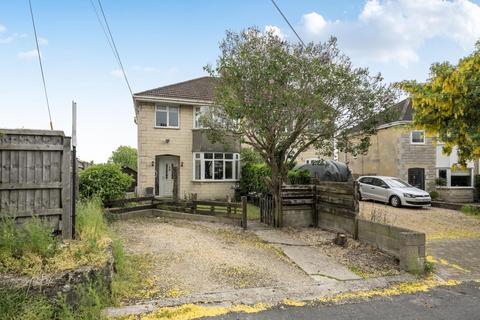 3 bed property, in Station Road, £350,000