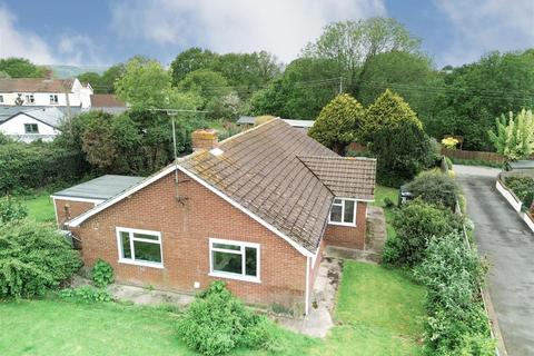 4 bed property, in Talaton, £495,000