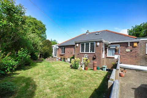 2 bed property, in HAYLANDS, £297,950