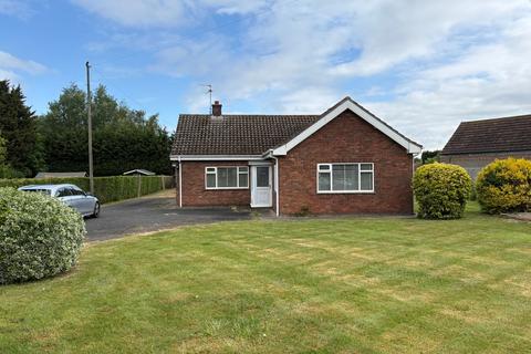 3 bed property, in Spalding Road, £300,000
