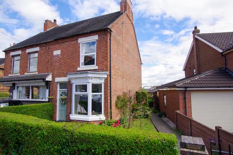 2 bed property, in New Street, £245,000