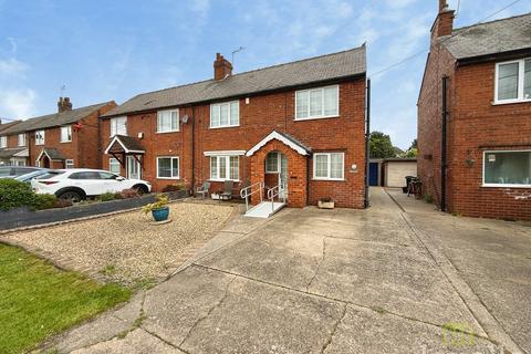 3 bed property, in Lincoln Road, £210,000