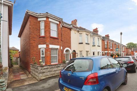 3 bed property, in Washington Avenue, £275,000