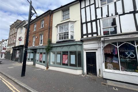 3 bed property, in 40A High Street, £170,000
