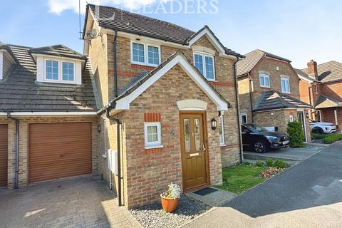 4 bed property, in Trafalgar Rise, £465,000
