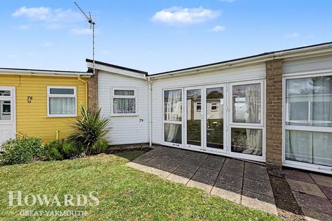 2 bed property, in Edward Road, £35,000