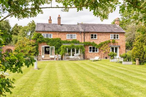 4 bed property, in Windmill Cottage, £1,500,000