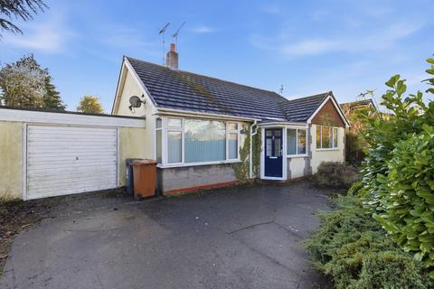 3 bed property, in Sandiways, £285,000