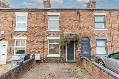 2 bed property, in Wybunbury Road, £180,000