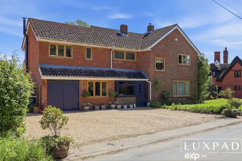 4 bed property, in Willow House, £730,000