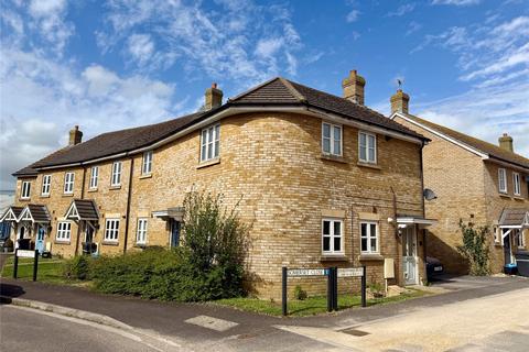 1 bed property, in Somerset Close, £80,000