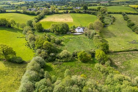 5 bed property, in Moretonhampstead, £1,200,000