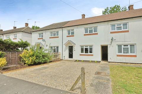 3 bed property, in Orford Road, £160,000