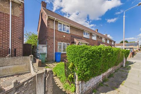 3 bed property, in Darlton Street, £90,000