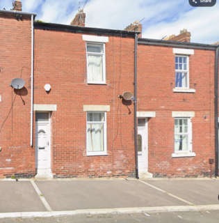 2 bed property, in 45 Stavordale Street, £45,000