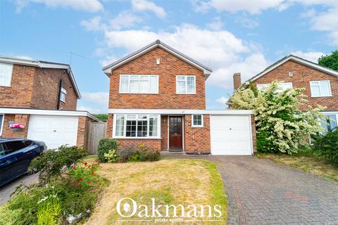 3 bed property, in Oaklands, £375,000