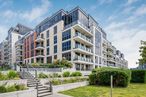 2 bed property, in Box Tree House, £850,000
