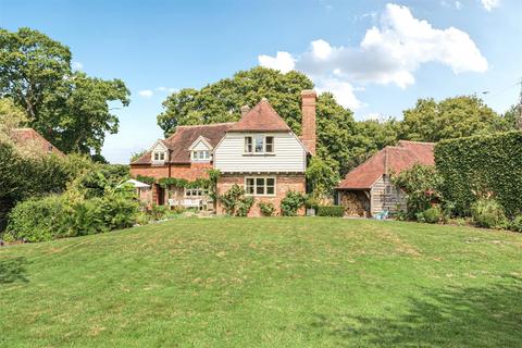 5 bed property, in Battle Road, £1,250,000