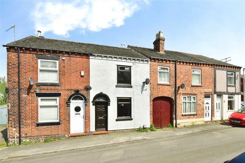 2 bed property, in Church Street, £140,000