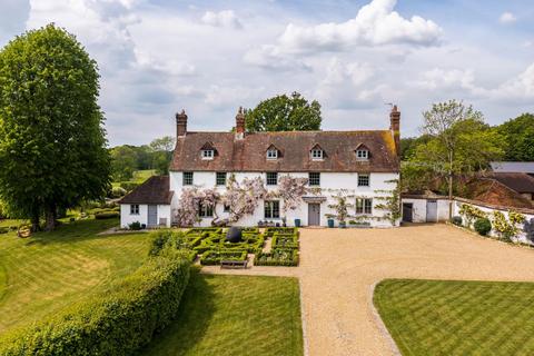 5 bed property, in Shipbourne, £4,950,000