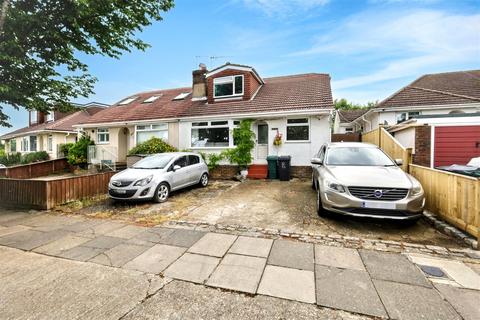 4 bed property, in Summerdale Road, £500,000