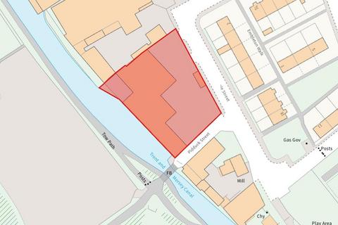 Land, in Milvale Street, £125,000